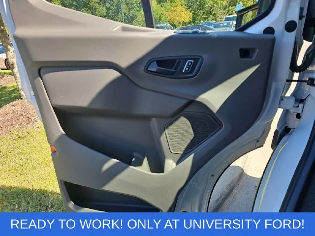 Used 2025 White Ford Base image 24