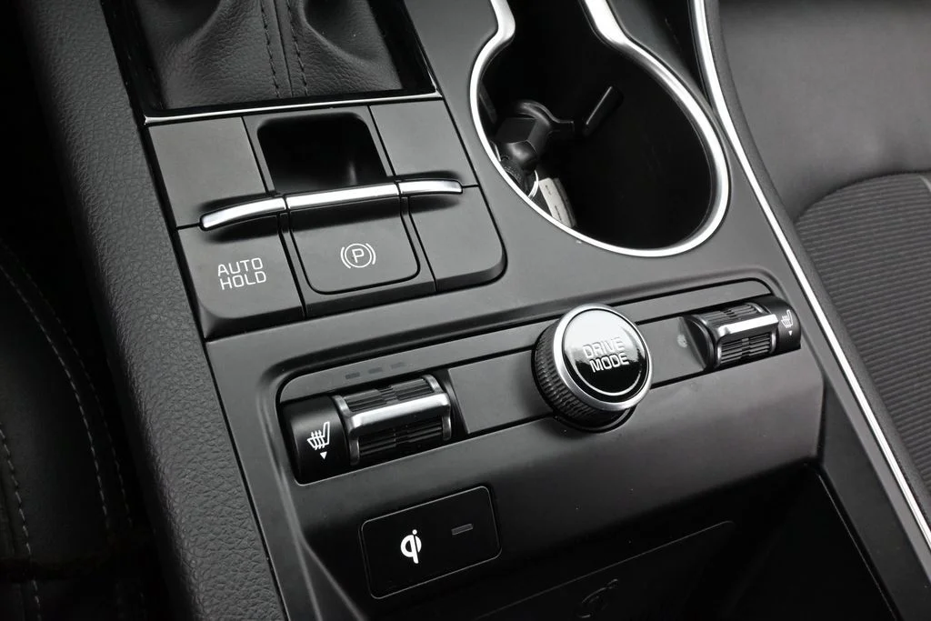 Used 2024 Sapphire Blue Kia GT-Line image 24