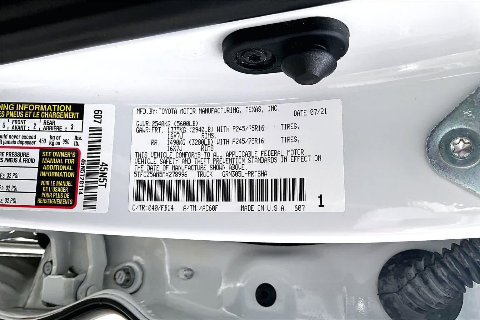 Used 2021 Super White Toyota SR image 30