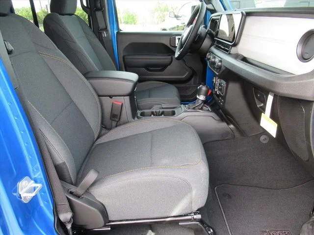 New 2026 Hydro Blue Pearl-Coat Exterior Paint Jeep Sport S image 10