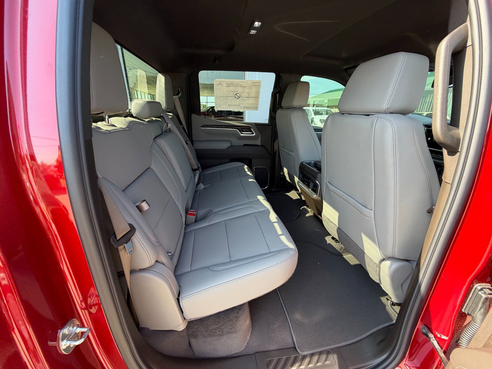 2026 GMC Sierra 1500 SLT - Photo 33
