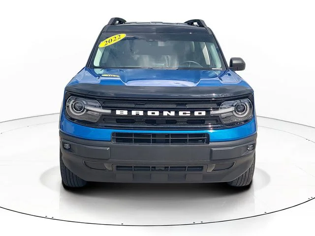 Used 2022 Blue Ford Outer Banks image 2