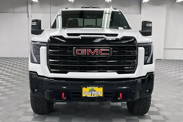 Used 2025 Summit White GMC AT4X image 4