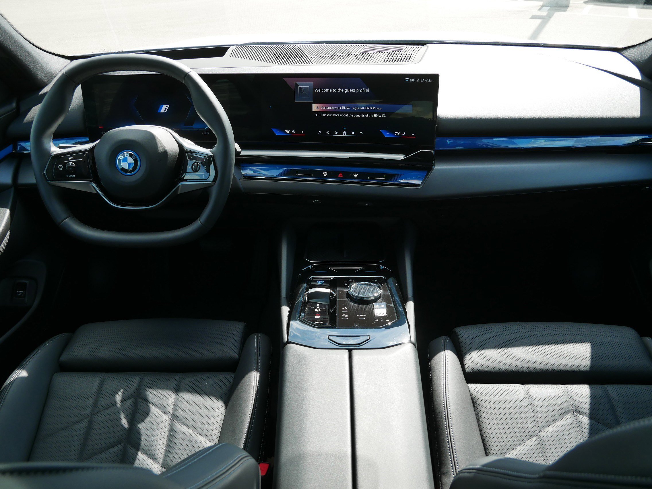 2024 BMW i5 40 - Photo 10
