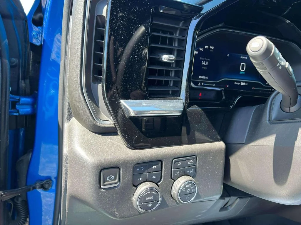 2022 Chevrolet Silverado 1500 RST - Photo 16