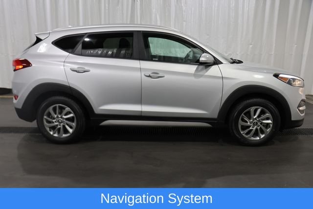 Used 2018 Silver Hyundai SEL Plus image 2