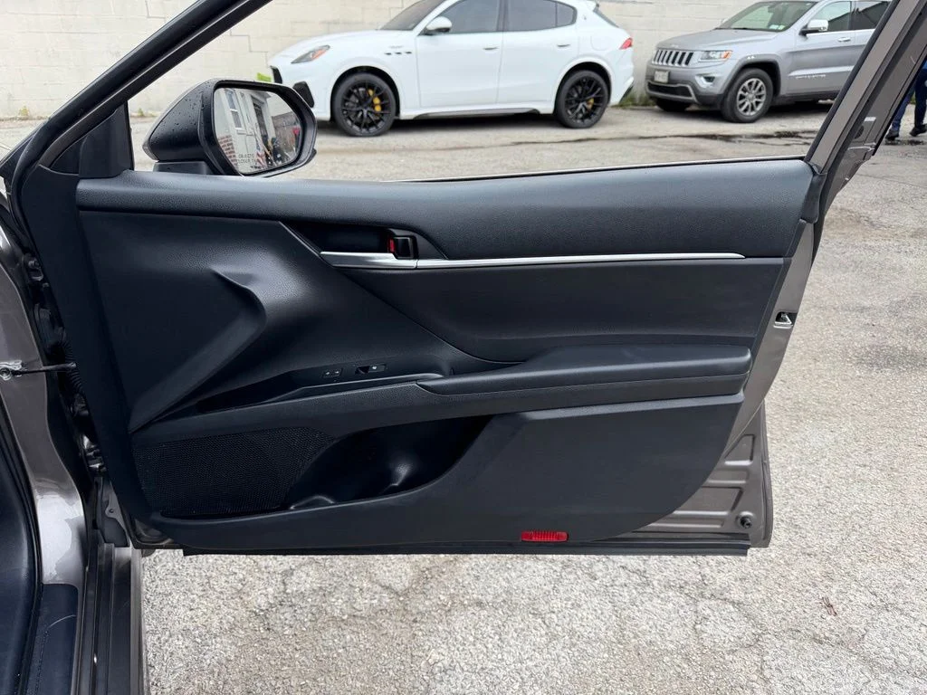 Used 2020 Gray Toyota SE image 9