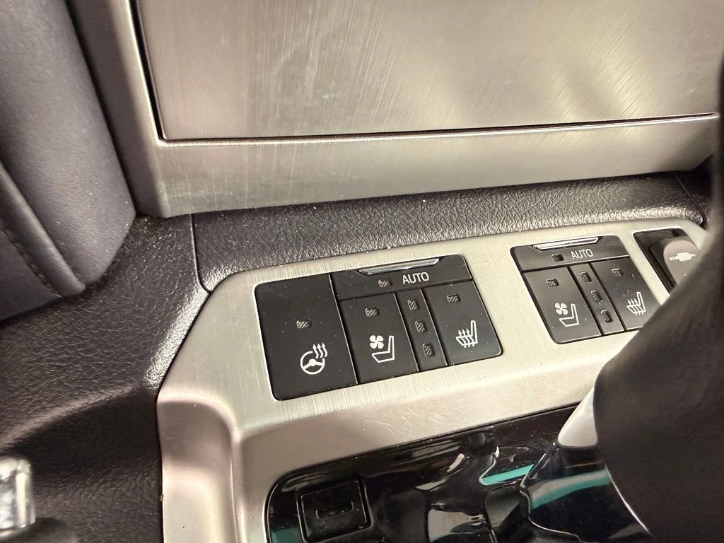 Used 2016 Silver Toyota Base image 28