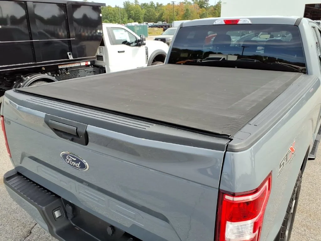 Used 2020 Black Ford XL image 5