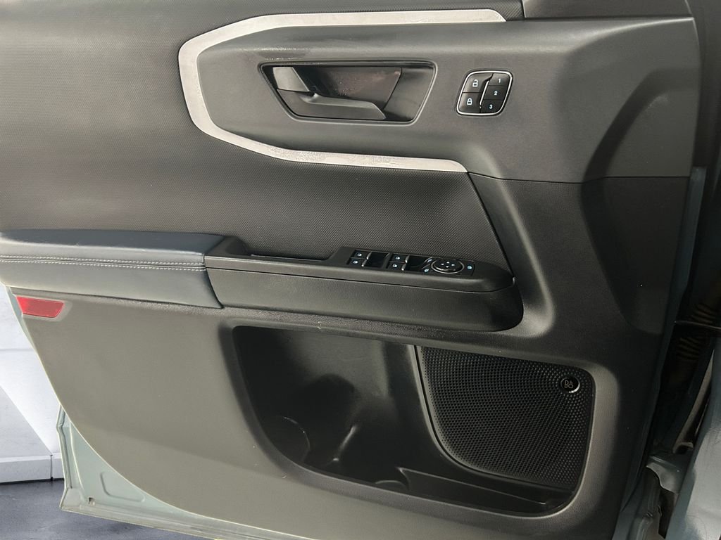 Used 2023  Ford Outer Banks image 12