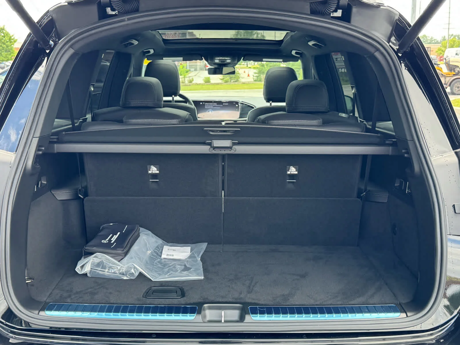 New 2026 Obsidian Black Metallic Mercedes-Benz GLS 450 image 11