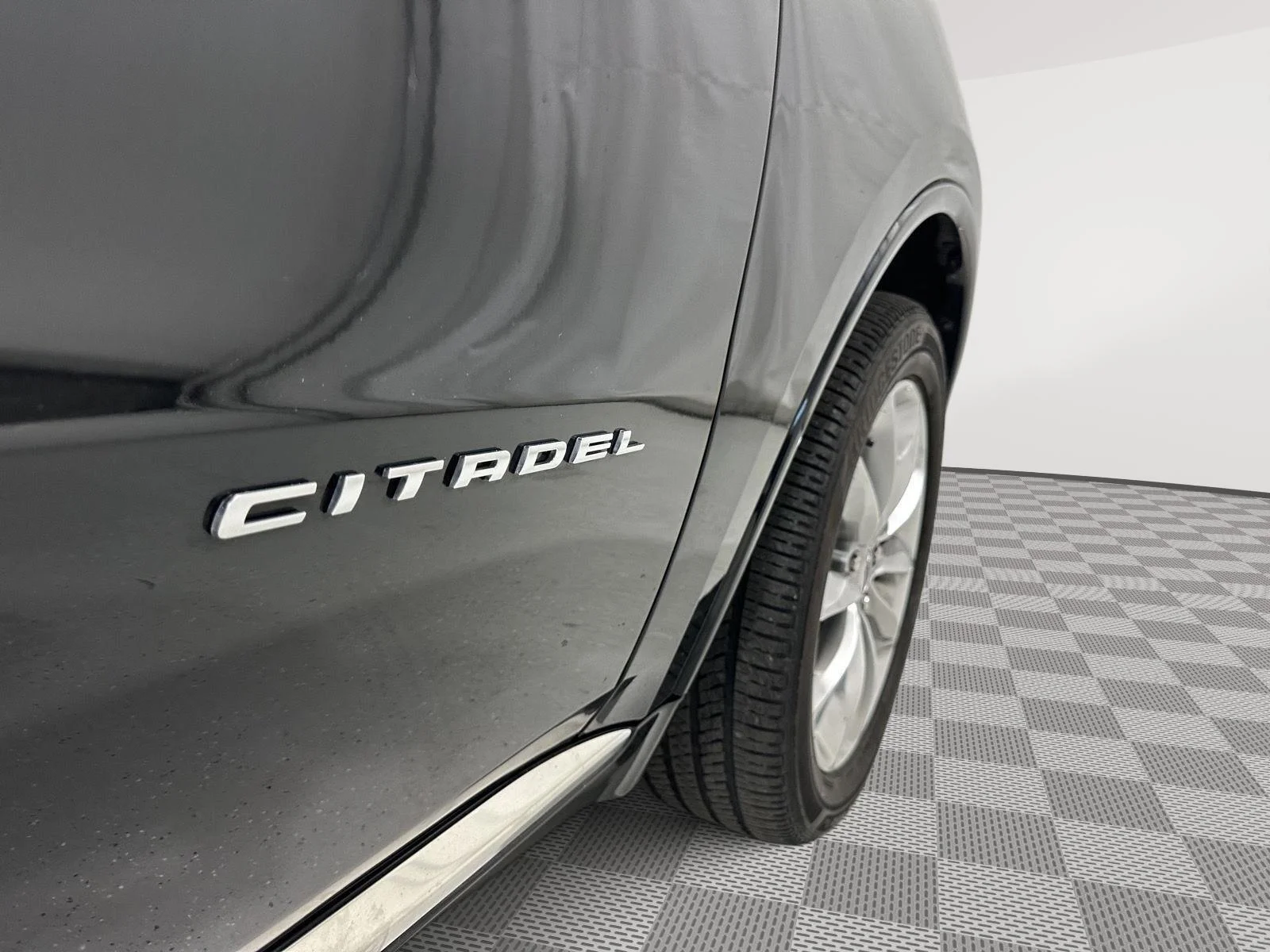 Used 2024 Db Black Dodge Citadel image 28