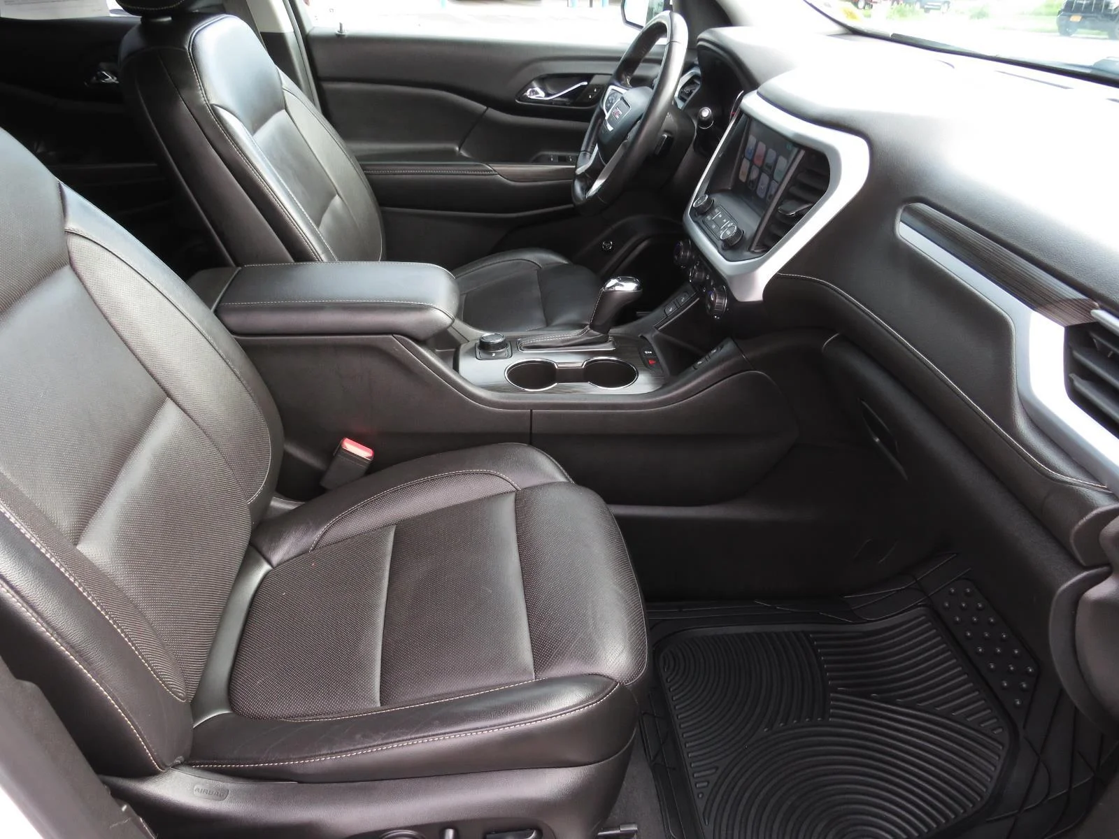 Used 2018 SUMMIT WHITE GMC SLT image 19