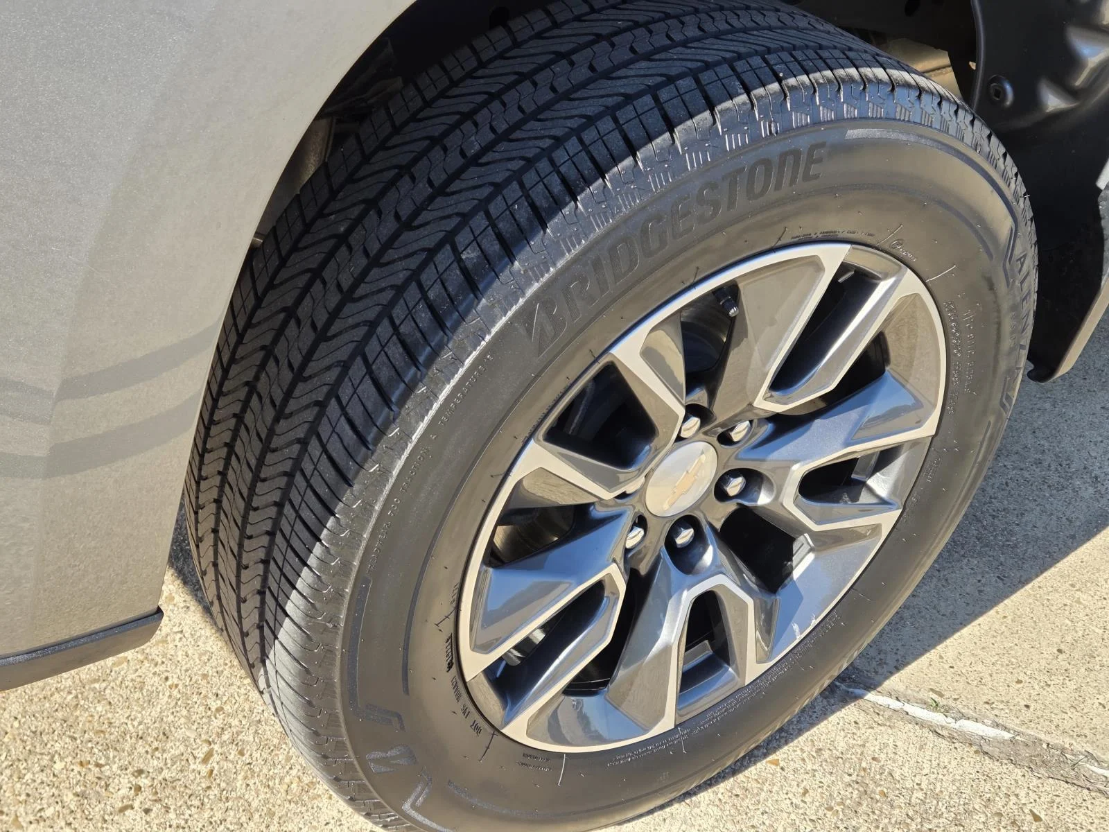 Used 2024 Sterling Gray Metallic Chevrolet LT image 10