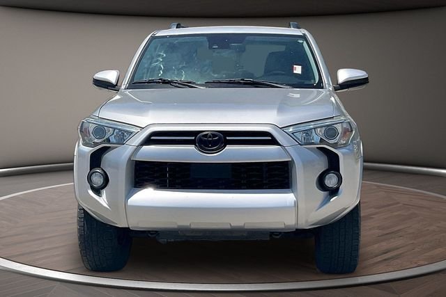 Used 2020 Silver Toyota SR5 image 3