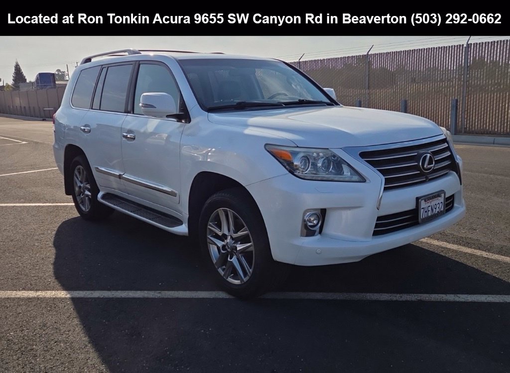 Used 2014 Starfire Pearl Lexus 570 image 1