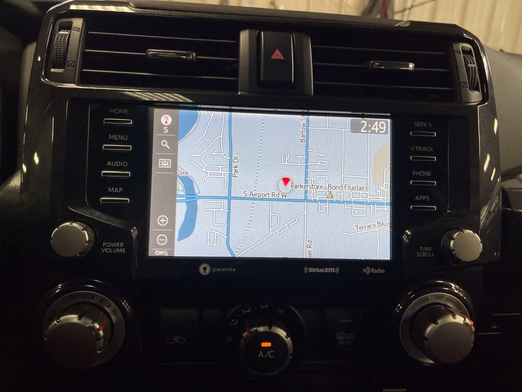 Used 2021 Gray Toyota Venture image 26