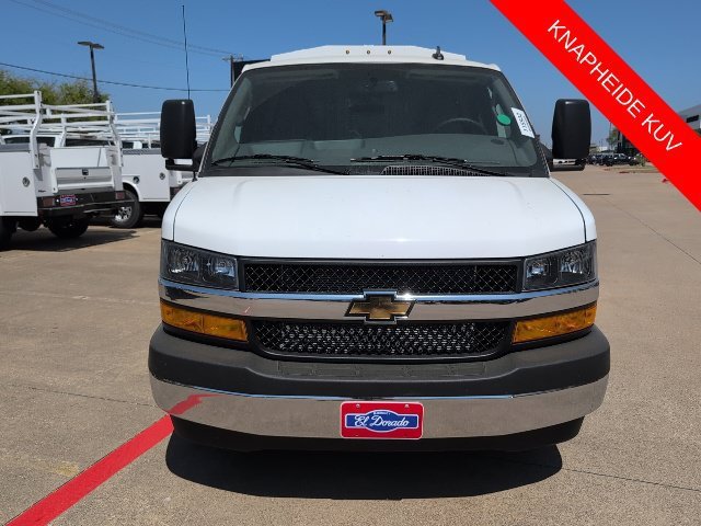 New 2026 Summit White Chevrolet 1WT image 15