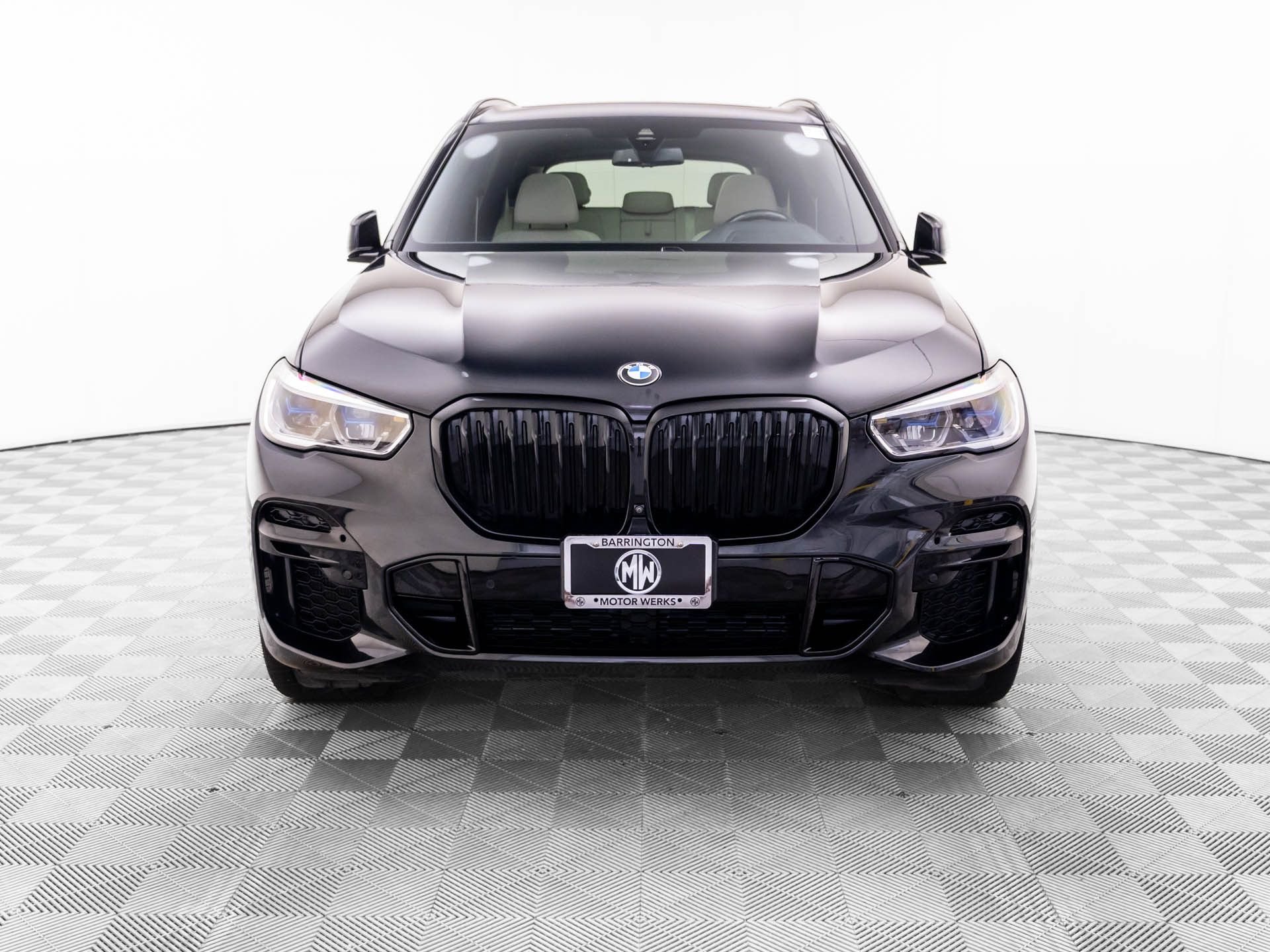 Used 2022 Black Sapphire Metallic BMW M50i image 10
