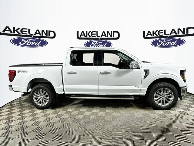 New 2026 White Ford XLT image 2