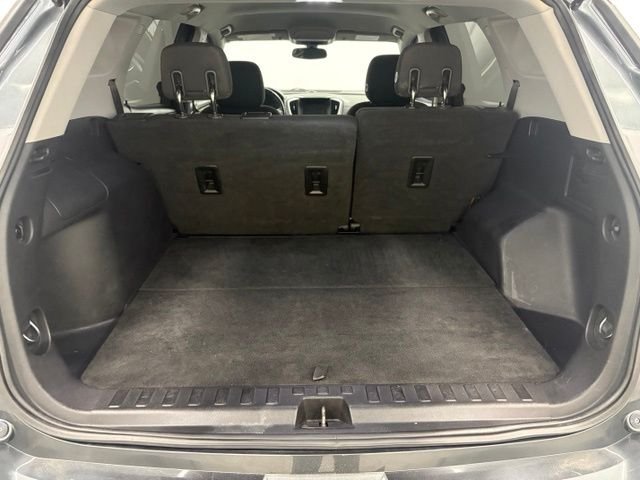Used 2018 Gray GMC SLE image 8