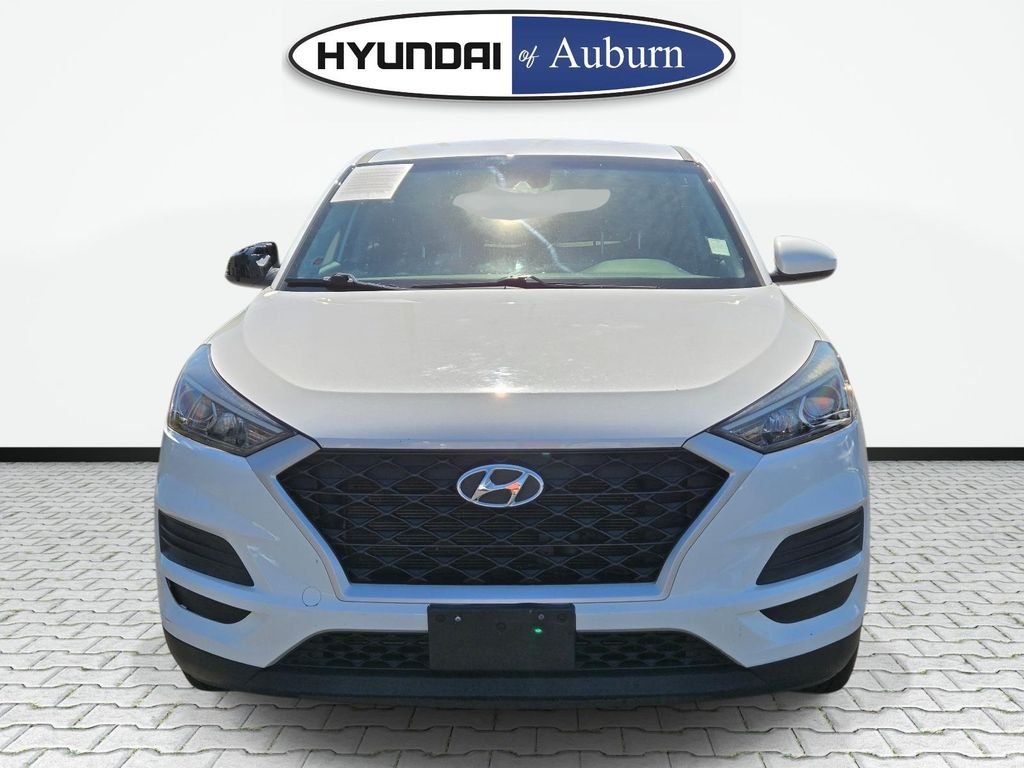 Used 2019 White Hyundai SE image 12