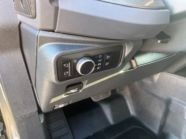 New 2025 Marsh Gray Ford Badlands image 10