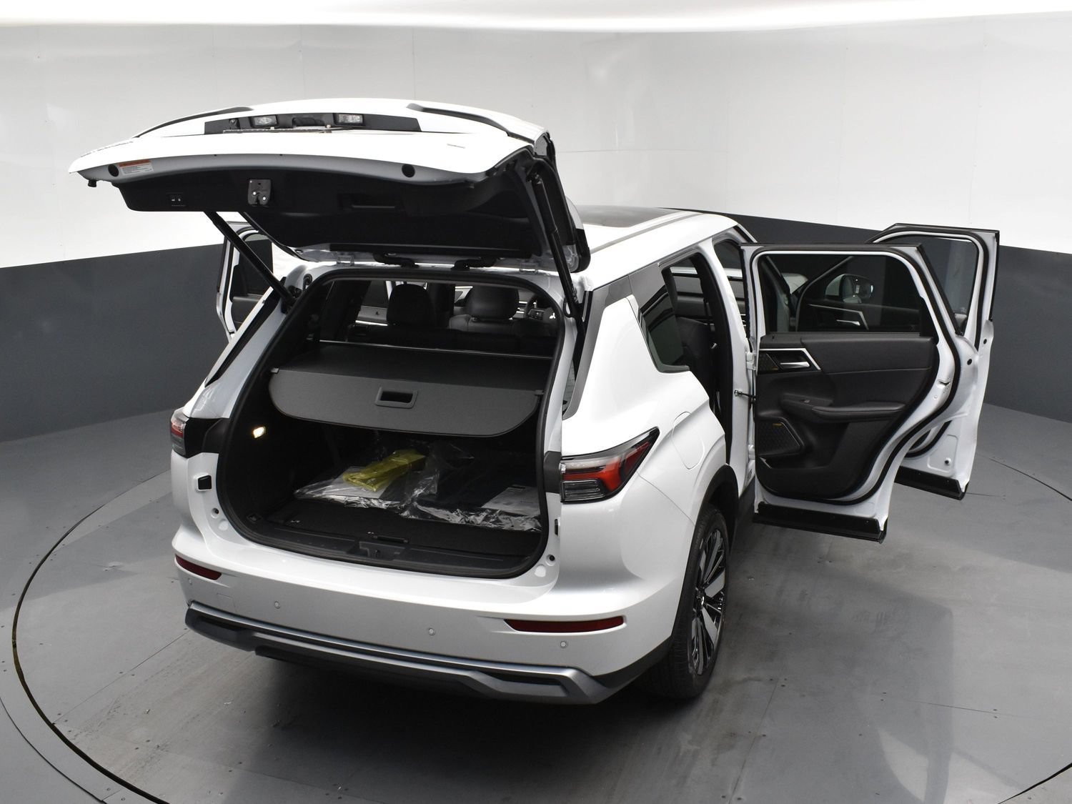 New 2026 White Mitsubishi SE 1.5T 2WD image 27