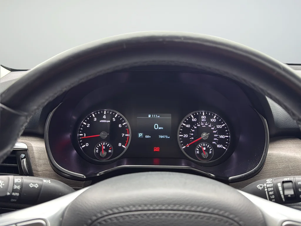 Used 2022 Black Kia EX image 42