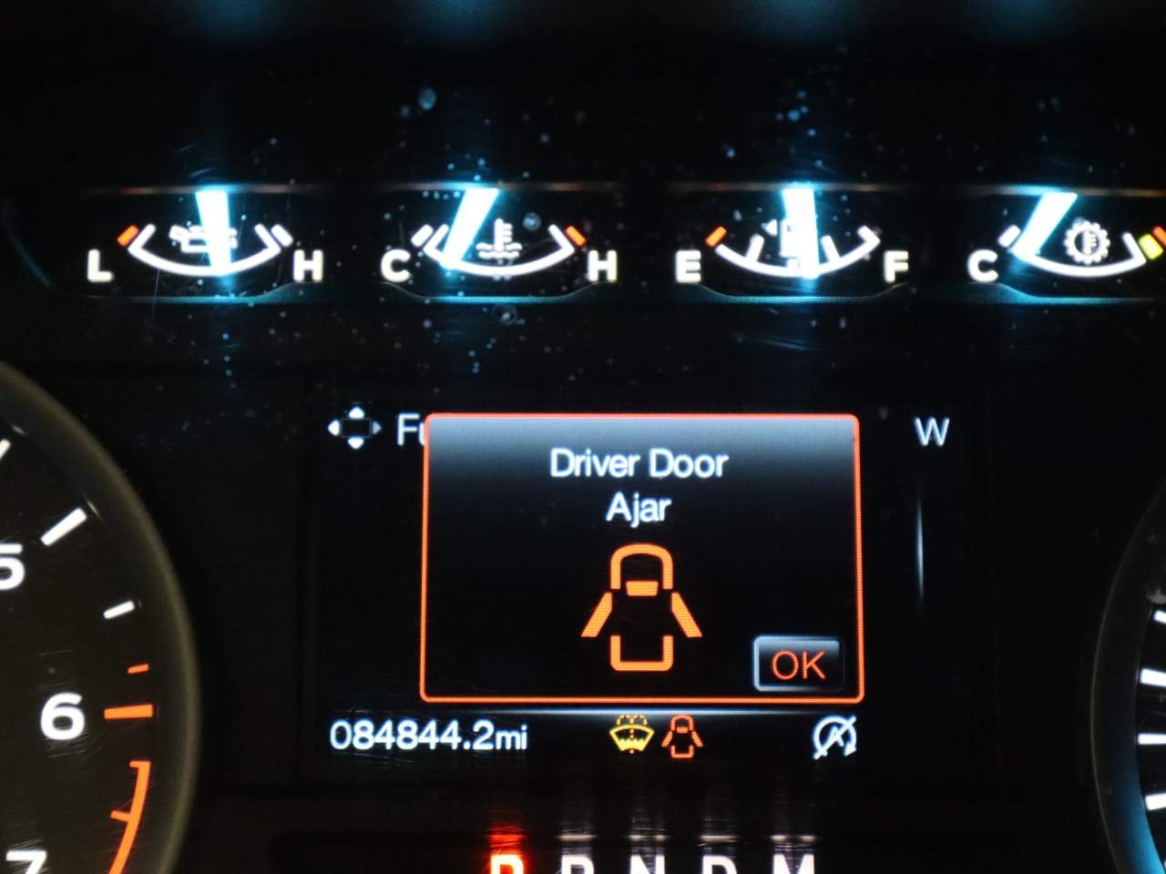 Used 2018 Shadow Black Ford XLT Crew Cab image 5
