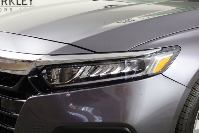 2018 Honda Accord LX - Photo 27