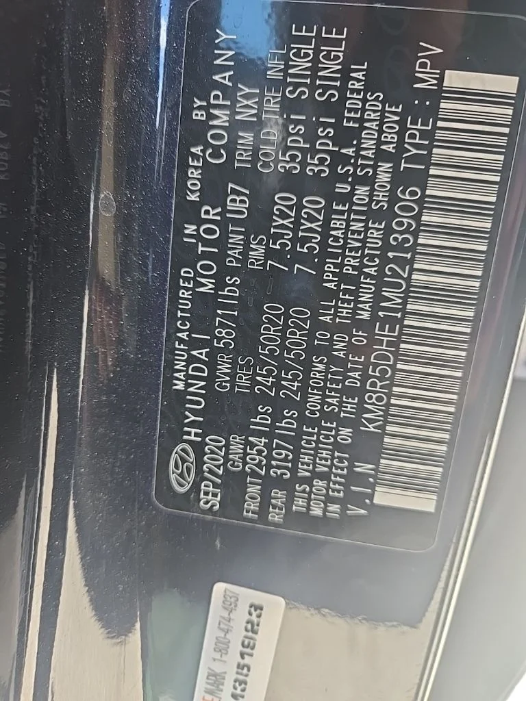 Used 2021 White Hyundai Limited image 9