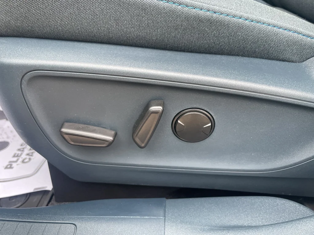 2026 Ford Maverick XLT - Photo 19