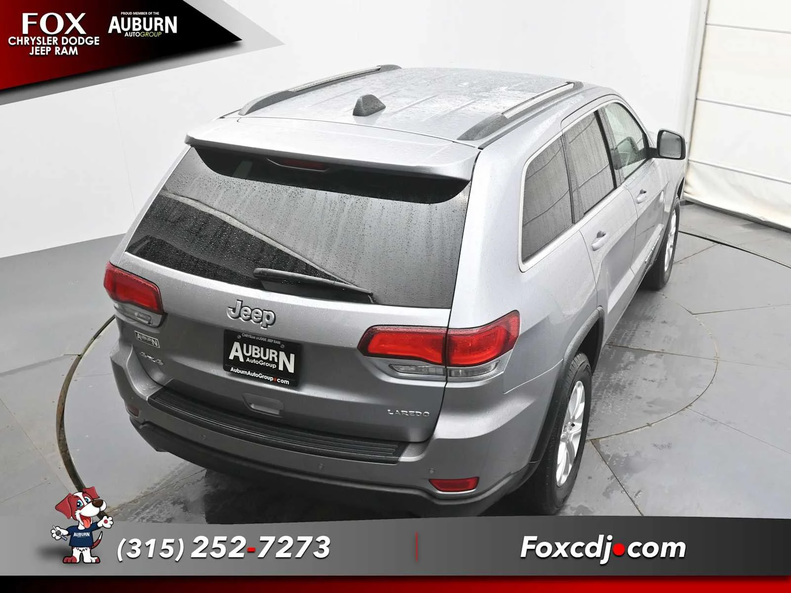 Used 2022 Silver Zynith Jeep Limited image 29