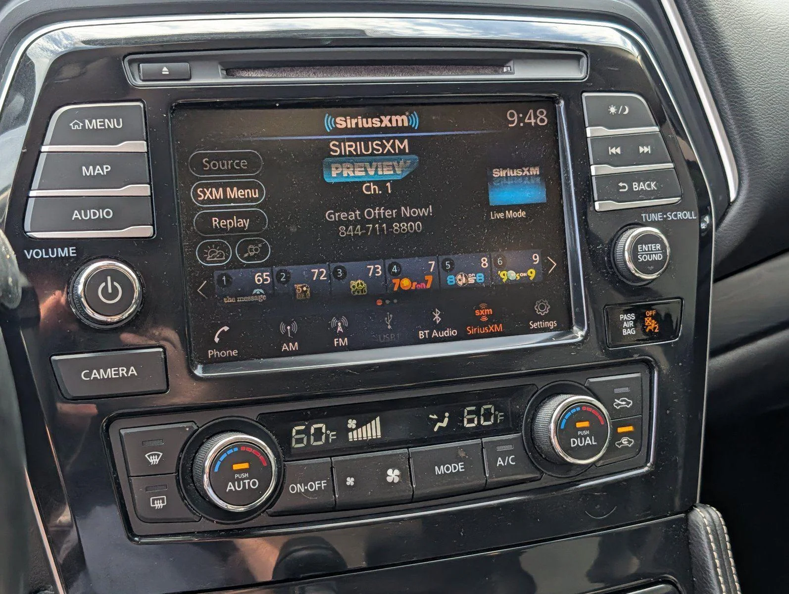 Used 2019 Super Black Nissan Platinum image 17