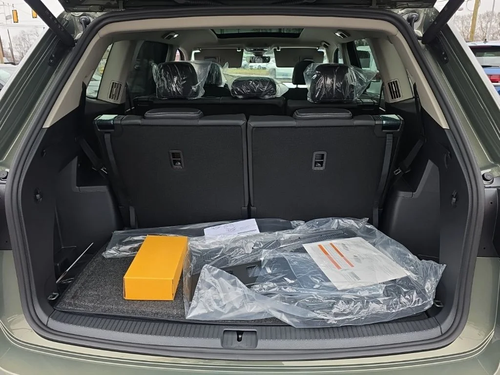2026 Volkswagen Atlas SE w/Tech - Photo 34