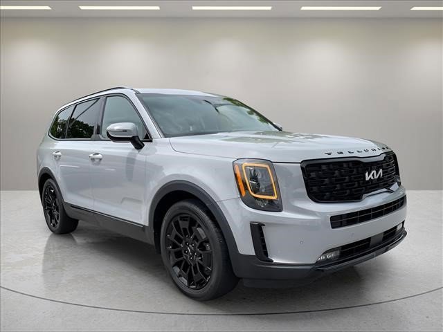 Used 2022 Wolf Gray Kia SX image 7