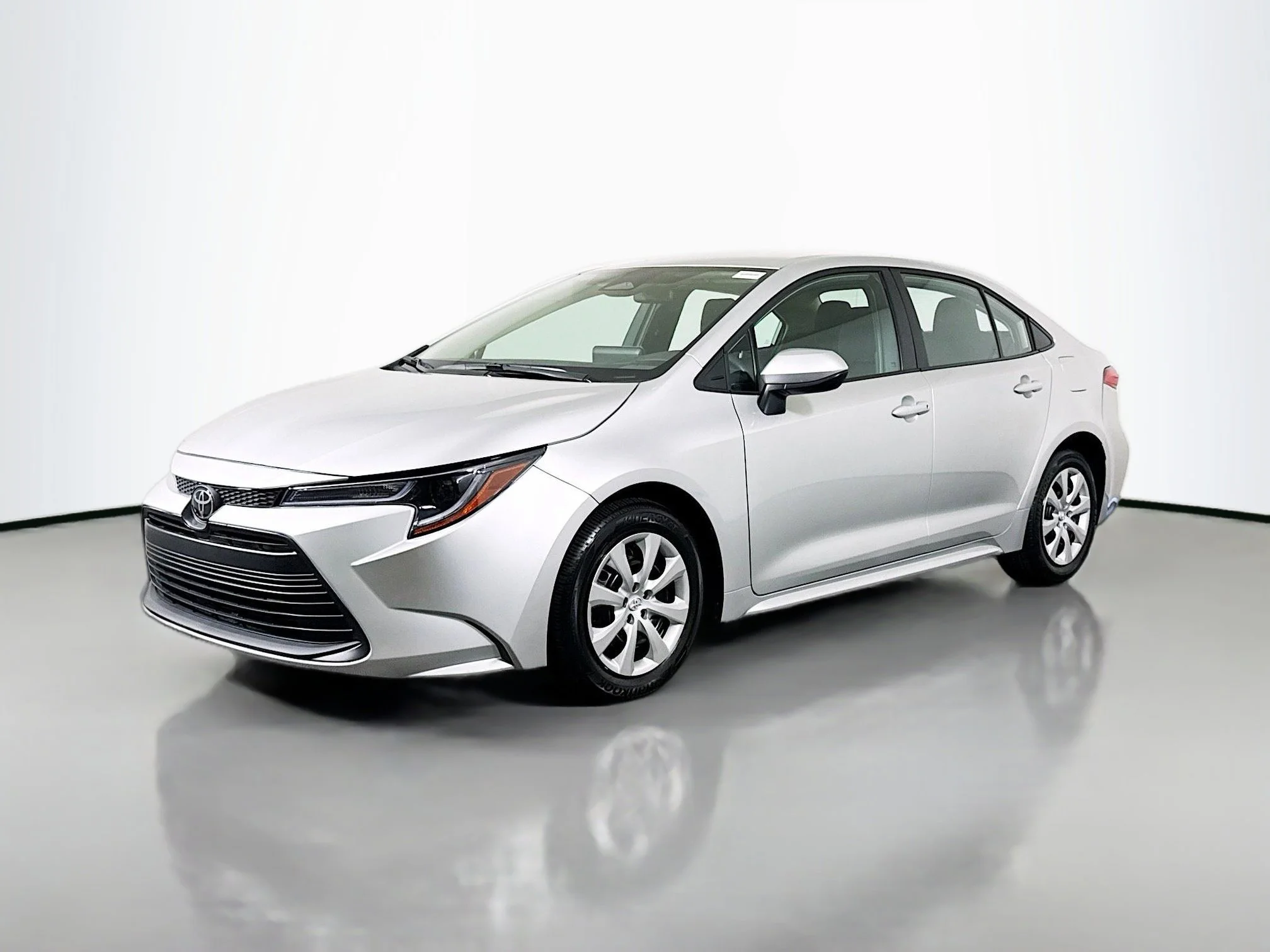 Used 2026 Classic Silver Metallic Toyota LE image 3