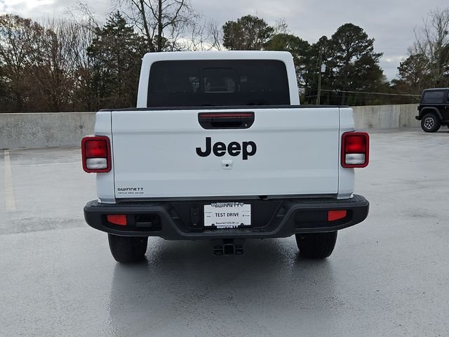 New 2026 Bright White Clear-Coat Exterior Paint Jeep Sport S image 18