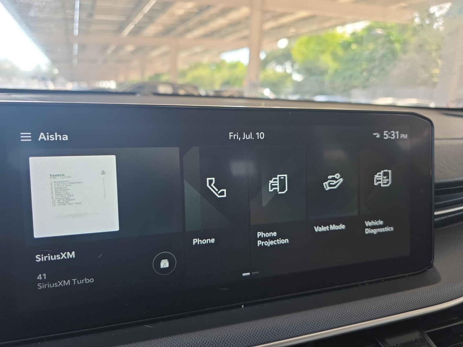 Certified Used 2025 Snow White Pearl Kia LXS image 12