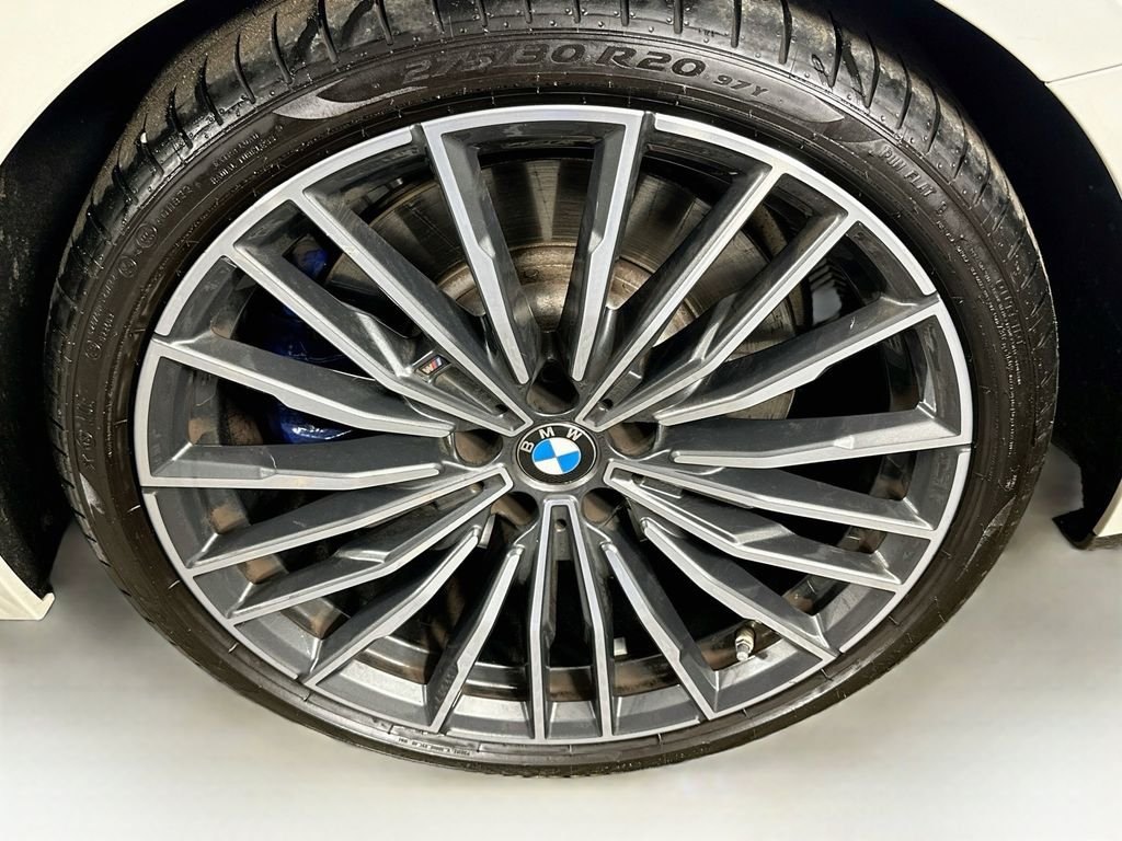 Used 2022 White BMW 840i image 31