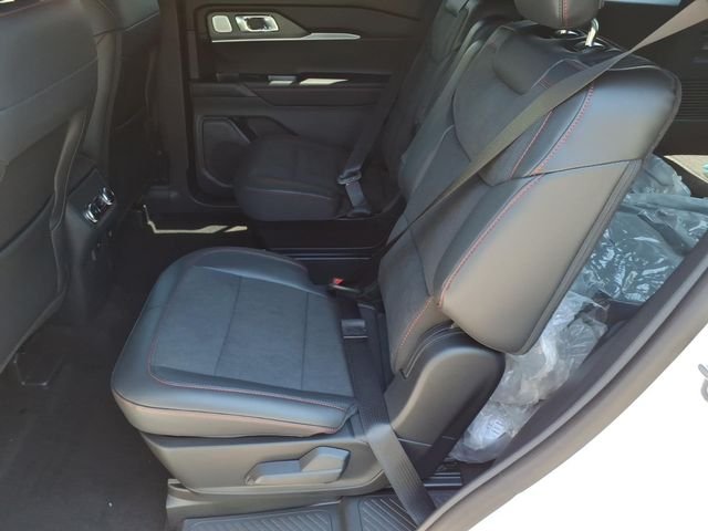 New 2026 Star White Metallic Tri-Coat Ford ST image 17