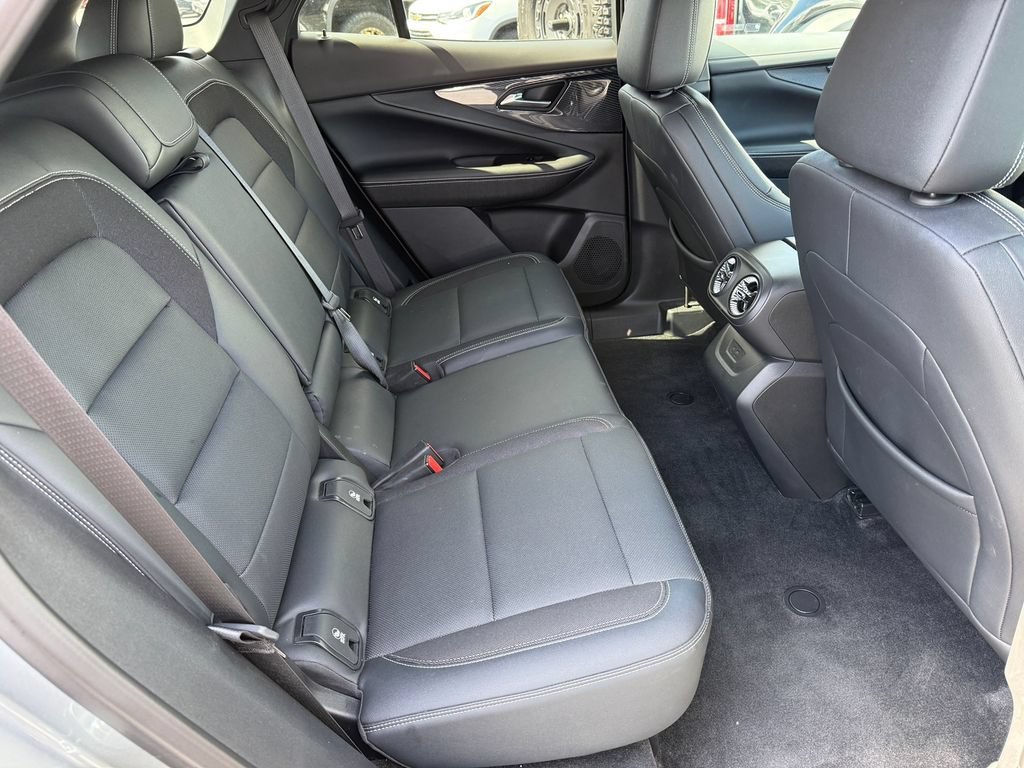 Used 2024 Sterling Gray Metallic Chevrolet LT image 18