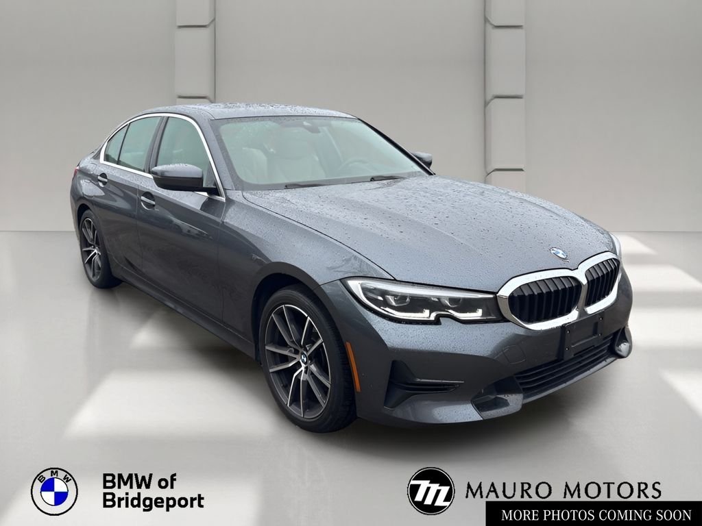2021 BMW 3 Series 330i xDrive Sedan's photo