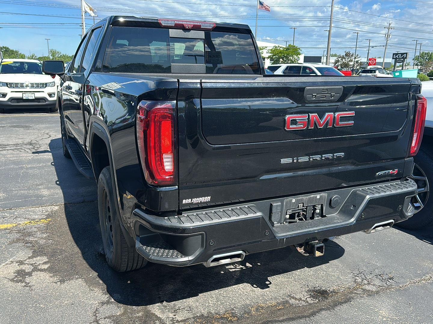 Used 2022 Ebony Twilight Metallic GMC AT4 image 4