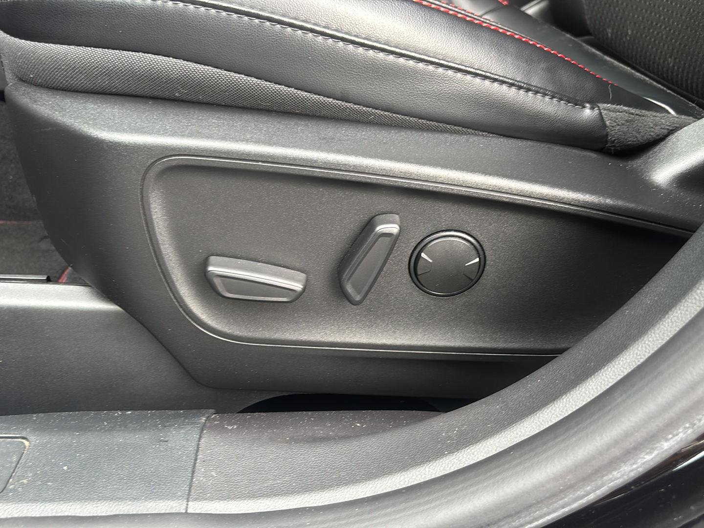 Used 2023 Agate Black Ford ST-Line image 16