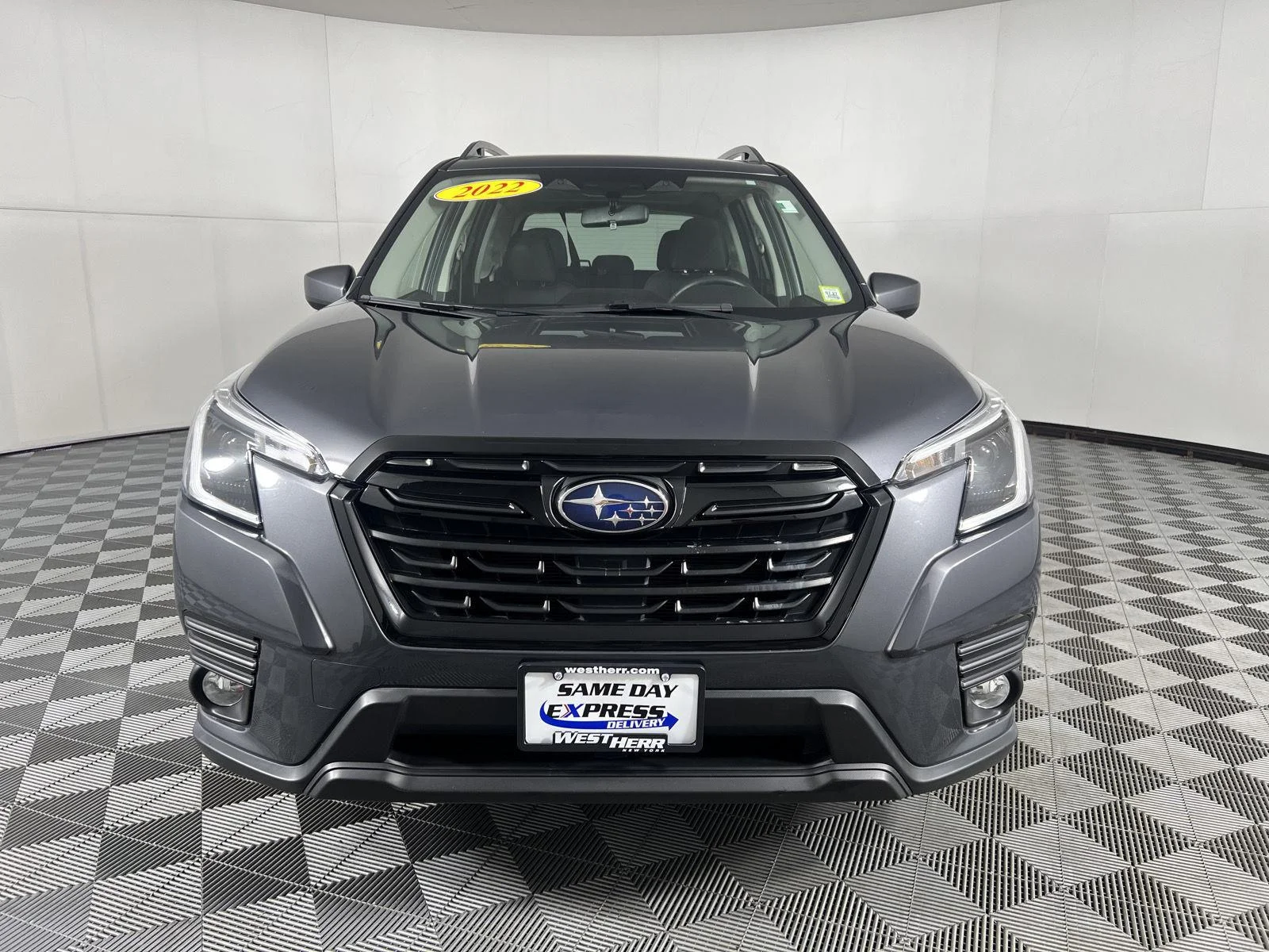 Used 2022 Magnetite Gray Metallic Subaru Premium image 19