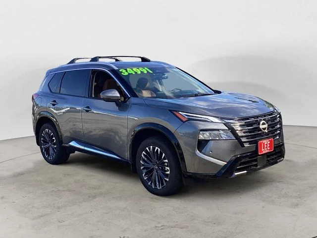 Used 2026 Gun Metallic Nissan Platinum image 7