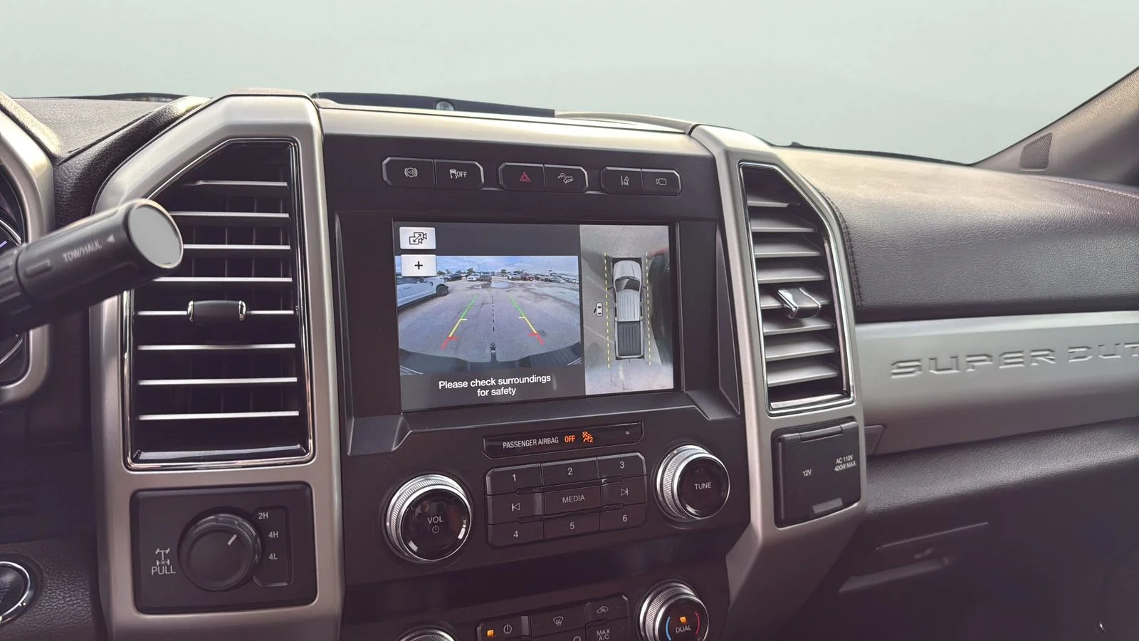 Used 2019 Gray Ford King Ranch image 18