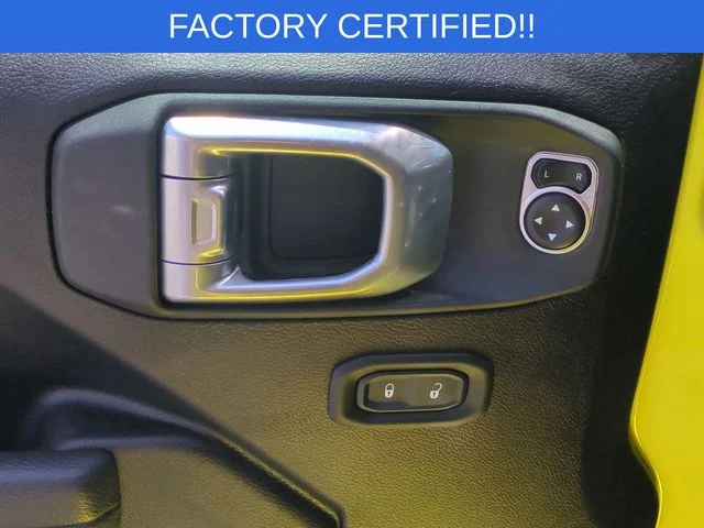 Used 2023 Yellow Jeep Sport S image 13